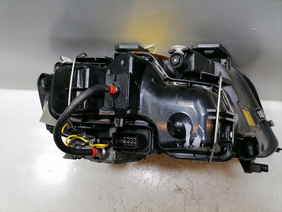 Audi A6 4B Xenonscheinwerfer vorn links Zubehör DEPO Bj.2004